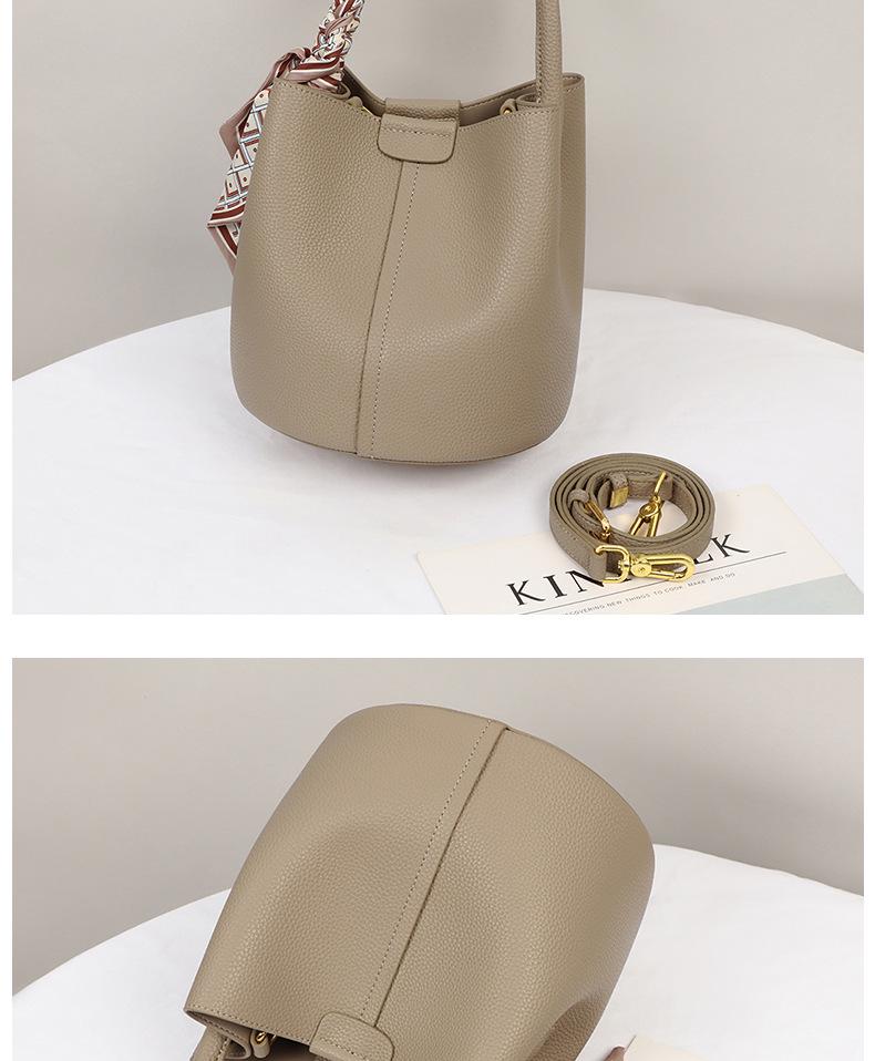 Women's Versatile Small Tote: This Year's Trendy Genuine Leather Crossbody Commuter Bucket Handbag