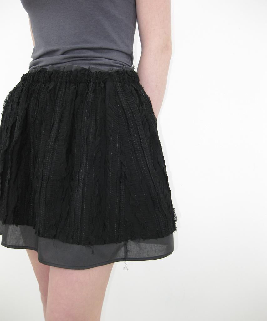 Kasel Ripple Layered Skirts, Black