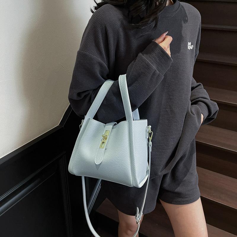 Small Bag Women's New Fashion Casual Versatile Shoulder Bag Messenger Bag