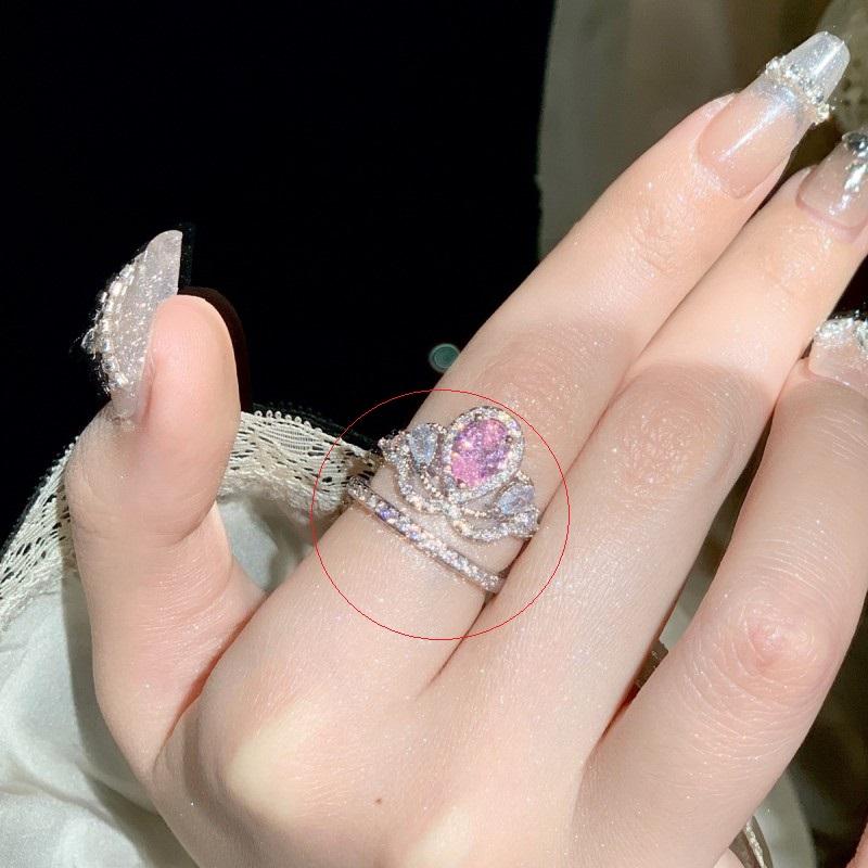 

And Chic Fashionable Crown Ring With Microinlaid Pink Diamond Cz Stone Delicate Craftsmanship Unparalleled Elegance