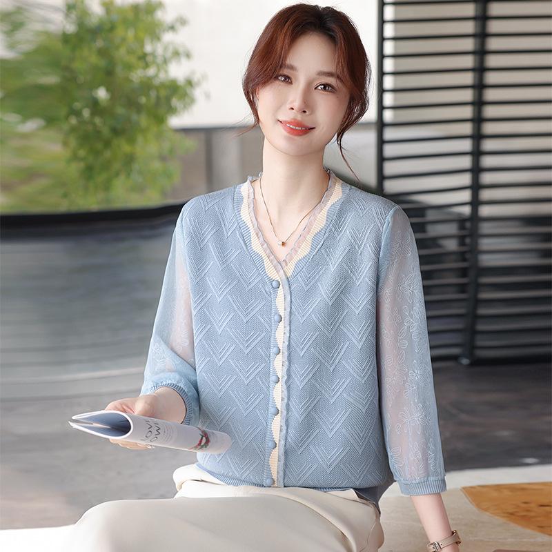 

Mom s Elegant Spring Cardigan: 2026 Summer Fashion Thin Knit T-Shirt with Gauze Sleeves for Middle-Aged Women 4XL (135-150 Jin)
