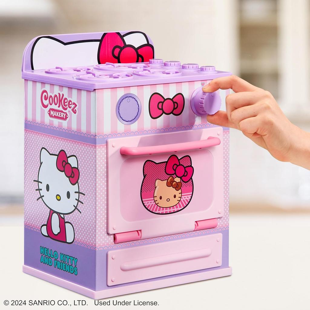 Cookeez Makery Hello Kitty a přátelé Trouba Smíchej a vyrob plyšového nejlepšího přítele Vlož těsto do trouby a buď ohromen, když se z teplého, voňavého,