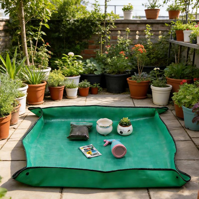 Waterproof PE Gardening Mat for Balcony Planting & Repotting