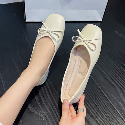 Single Shoes Women's 2025 New Soft-soled Shallow-mouth Doudou Shoes Spring and Autumn British Style Small Leather Shoes Bridesmaid Shoes Flat-soled F