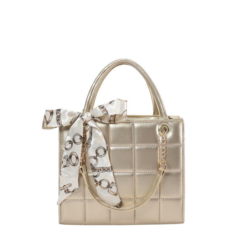 Trendy Street Style Pu Material Butterfly Bowknot Women's Large Bag With Chain Shoulder Strap