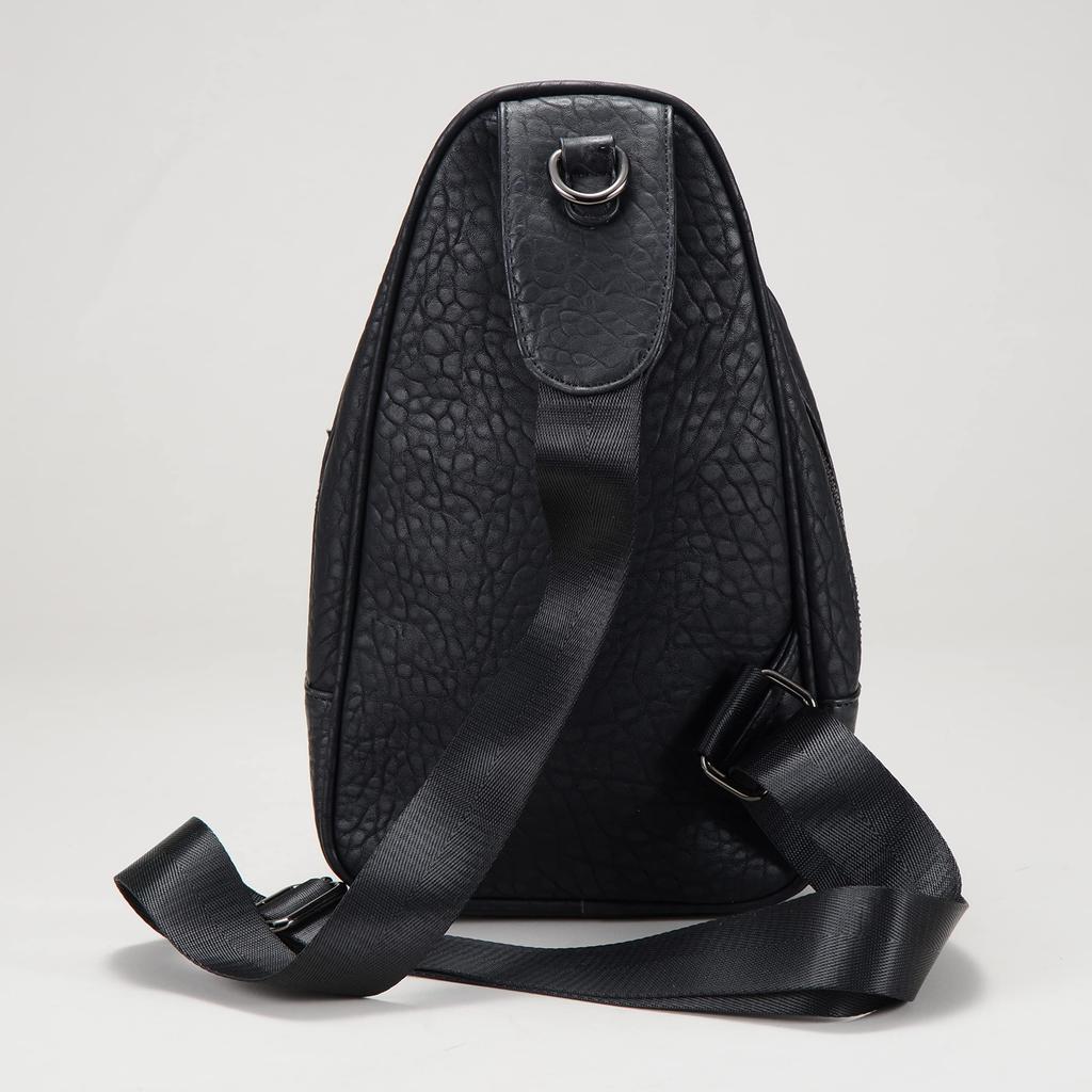 [BLACK JACKALL CROWN] Body Bag/waist Bag for Men and Women with Large Embossed Skull Decoration. Black Jackall Crown TH0208