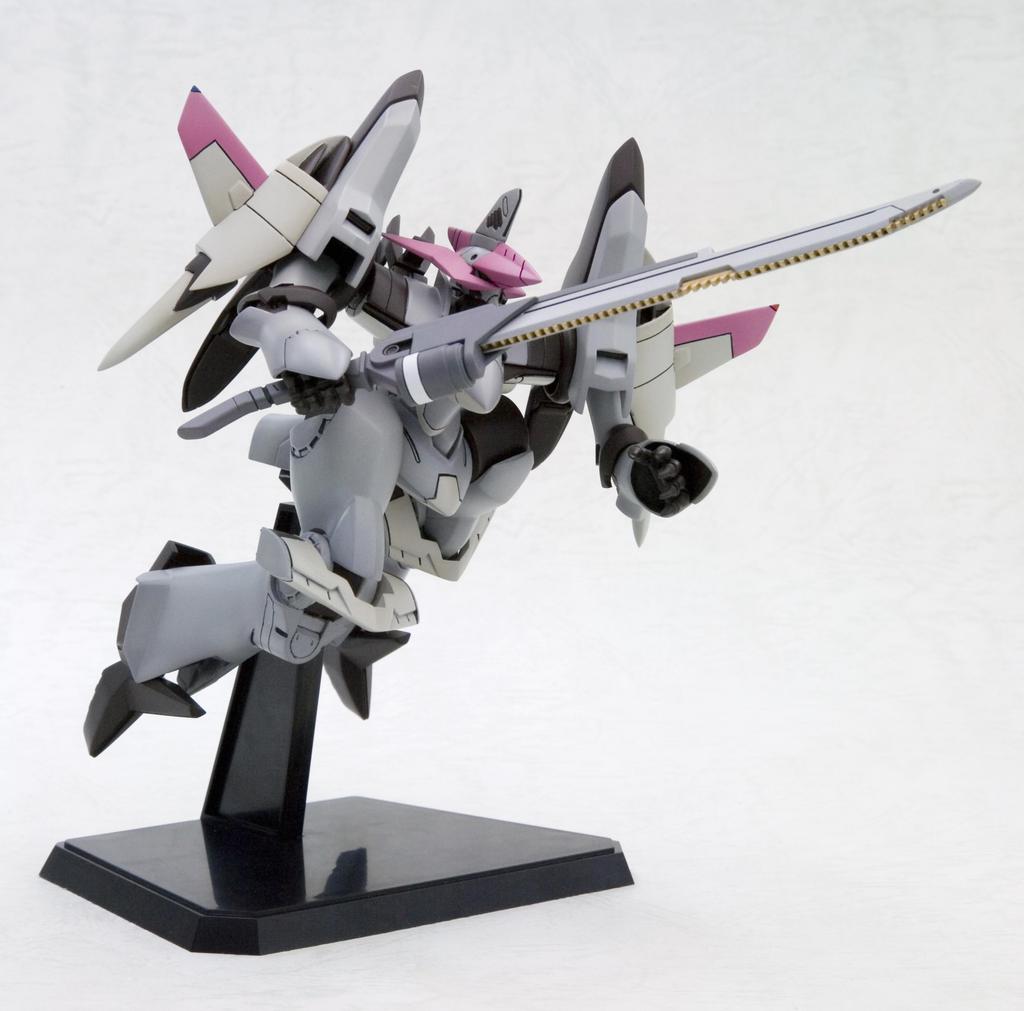 Kotobukiya Super Robot Wars OG ORIGINAL GENERATIONS Garlion Scale Plastic Kit DCAM-006 1/144