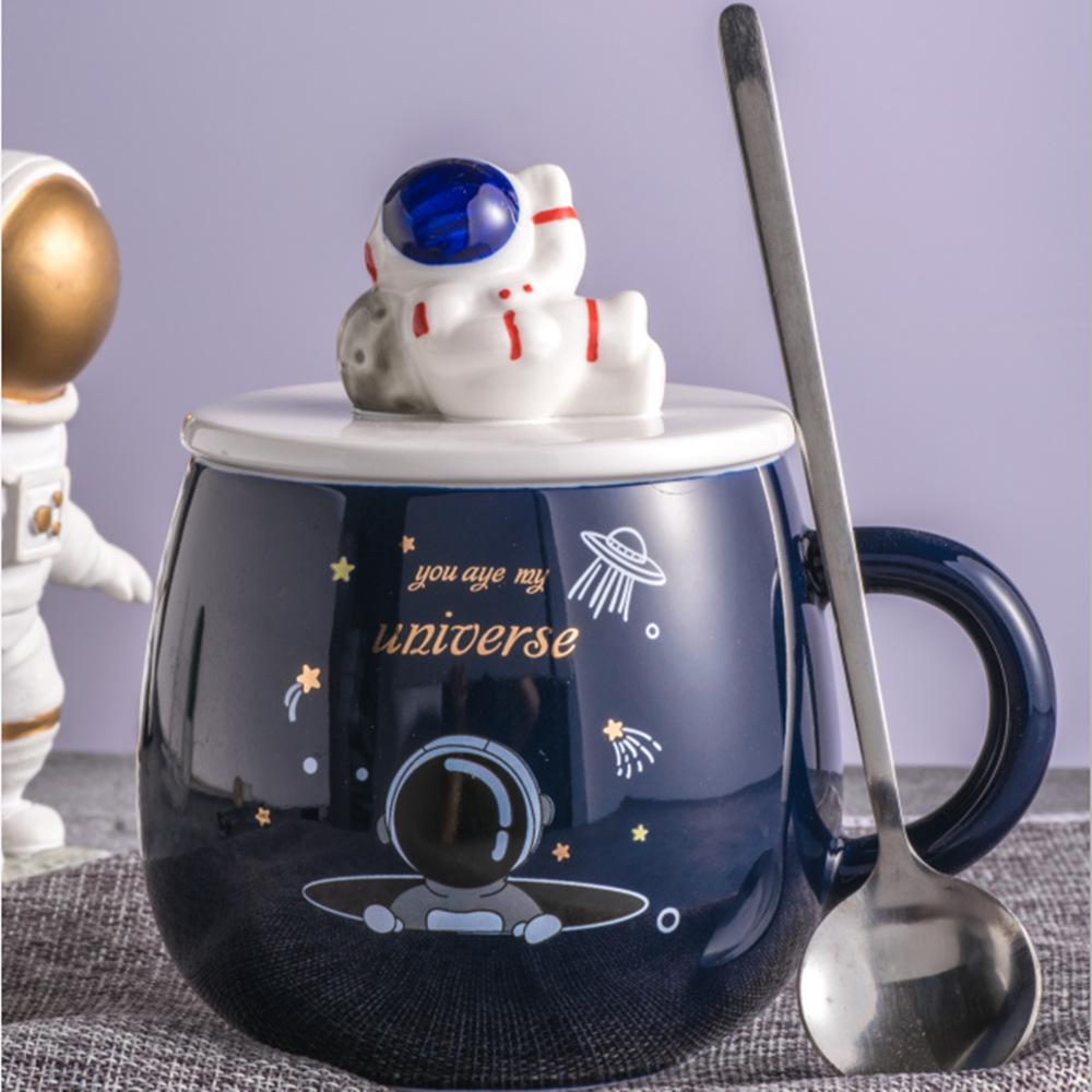 Керамическая кружка астронавт ракета с крышкой ручкой ложкой мальчик и девочка кружка мультфильм веселый космос 301-400ml синий
