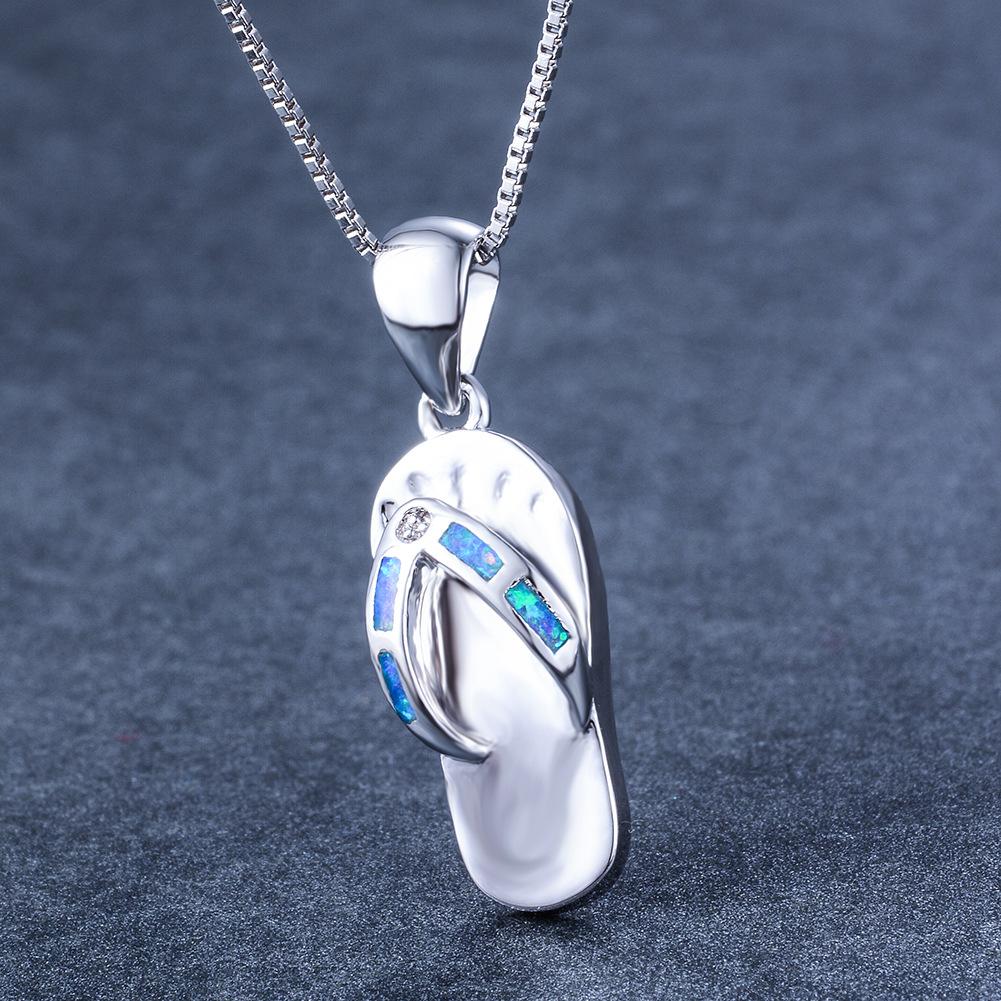 

Small Niche Design Personalized Flip Flops Pendant Versatile Necklace