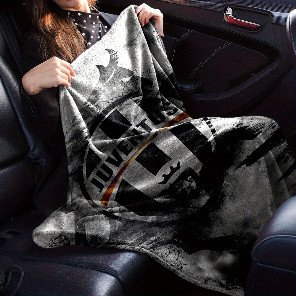 Anime Attack On Titan Eren Mikasa Cartoon Flannel Blanket,Warm and Cozy Soft Throw Blanket for Home Bedroom Bed Sofa Cover Kids