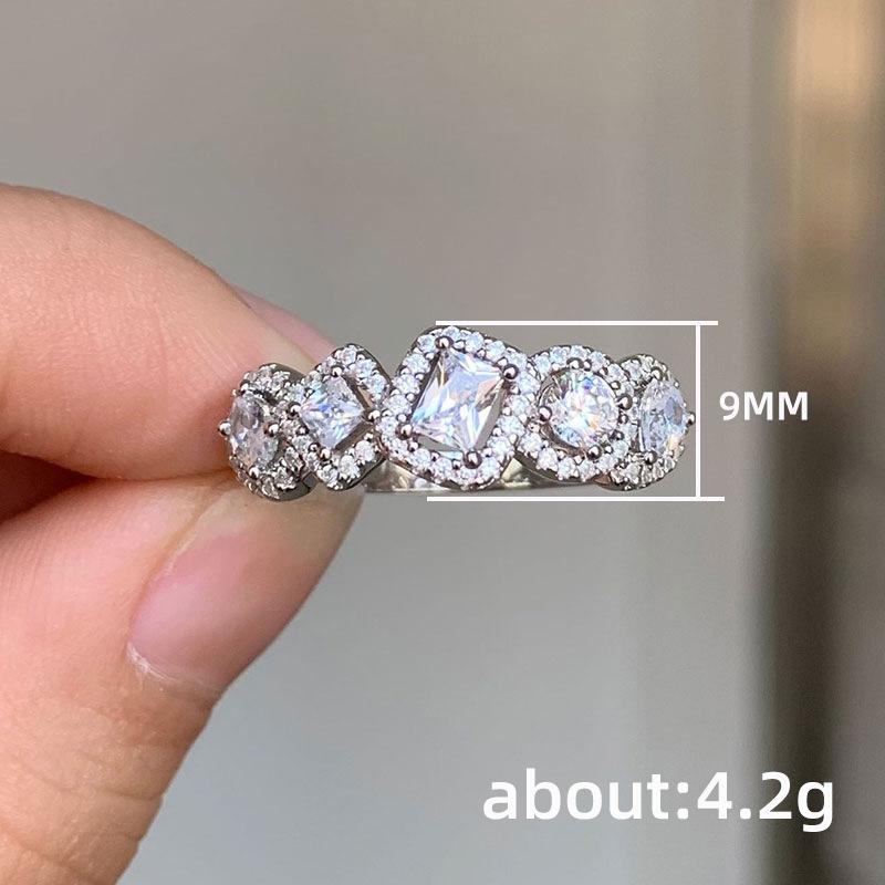 Huitan Geometric Cubic Zirconia Ring for Engagement Ceremony Fashion Female Wedding Band Modern Style Zircon for Women