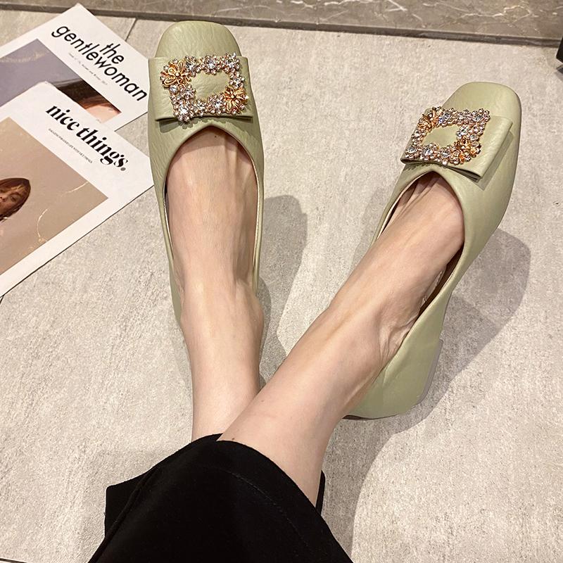 

мода 2024 Женские новые зимние модные туфли на каблуке с ремешком, украшенные металлом и стразами, с квадратным носком, однотонные 40 зелёный