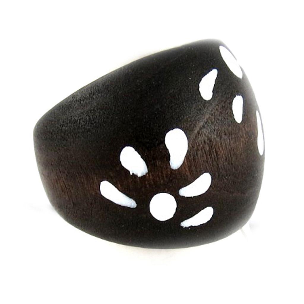 Černý 'Zulu' prsten