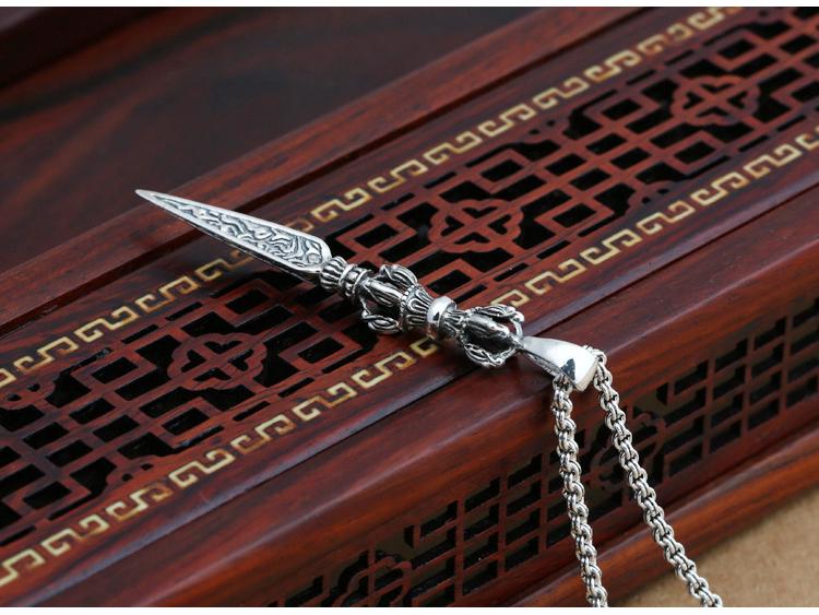 Retro S925 Sterling Silver Vajra Triangle Pendant for Men and Women