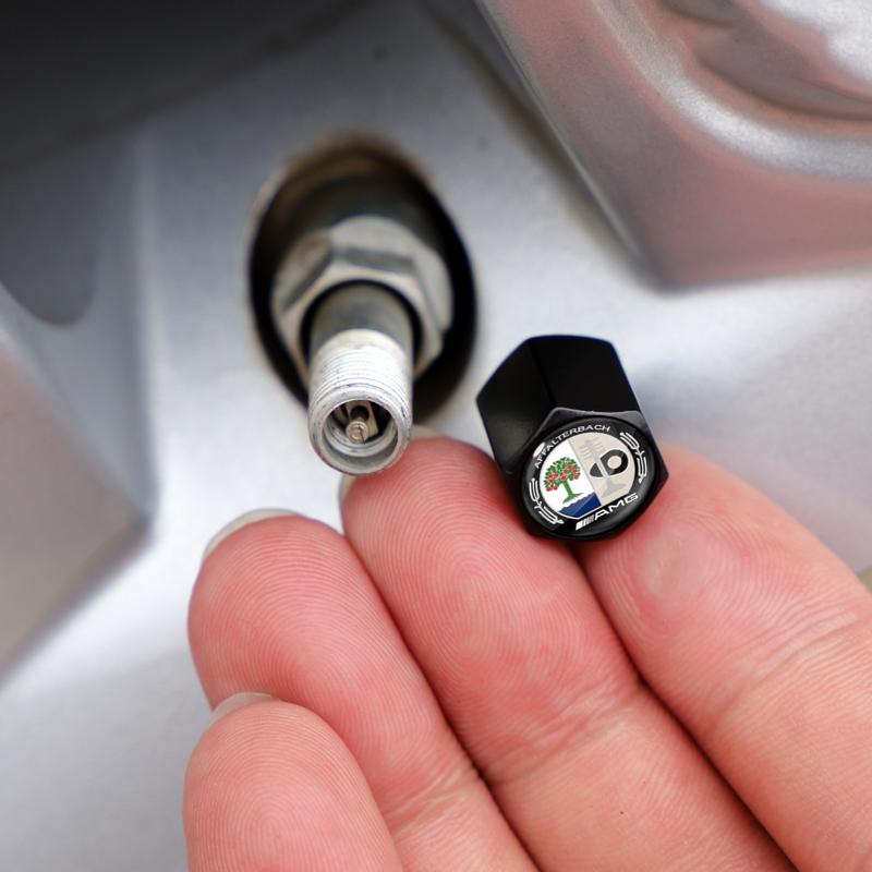 1Sada Kovové LOGO AMG Kroužky na klíče od auta Příslušenství Víčko ventilku pneumatiky Pro Mercedes Benz W177 W212 W213 W205 V177 W247 W176 GLA GLC X253 GLK Třída GLA