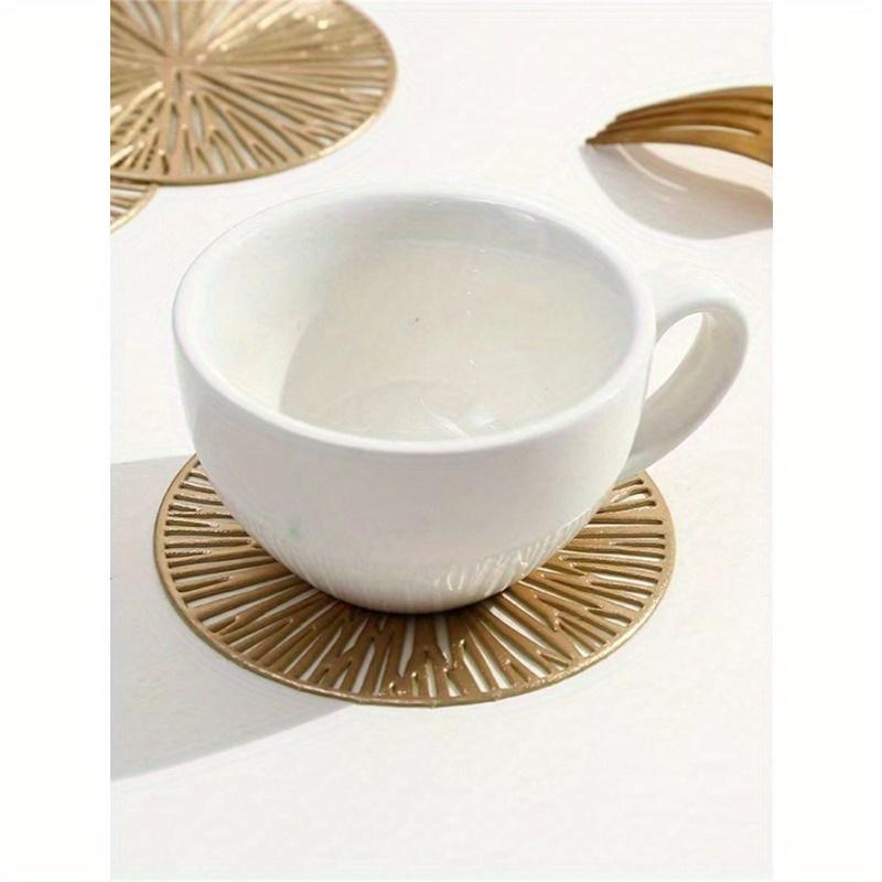 Gold Color Hollow Out Non-Slip Coaster, Cup Mats, Heat Resistant, Easy To Clean And Wash, Suitable