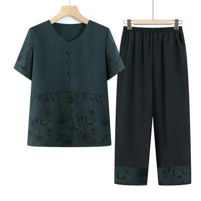 2026 Stylish Mom's Summer Short-Sleeved Suit - Chic Grandma Top and Pants for Middle-Aged and Elderly Women