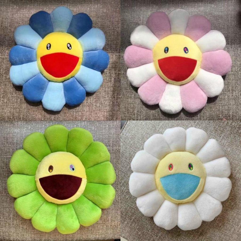 Adorable And Plush 40cm Takashi Murakami Rainbow Flower Pillow For Children