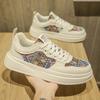 Spring New Guochao Embroidered Canvas Board Shoes Korean Version Niche Wear-resistant, Breathable and Deodorant Men's Sports and Leisure Shoes