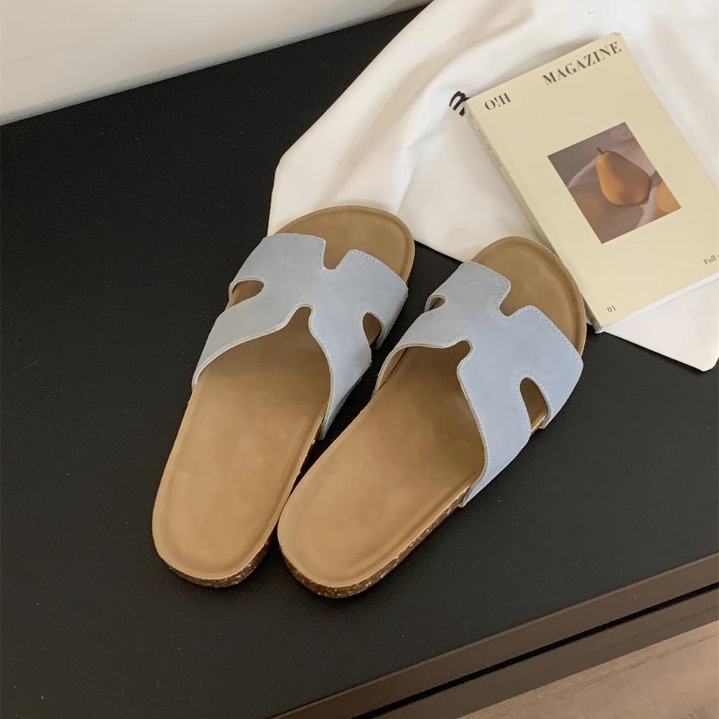 Slippers Women's Summer Wear Soft Flat-bottomed Beach Sandals One-word H Sandals