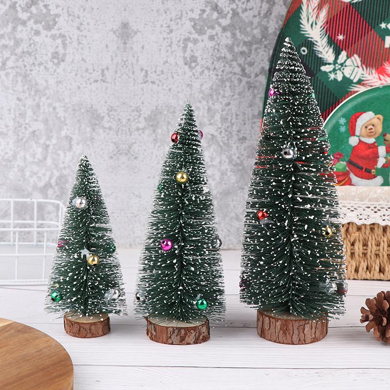 1Pcs Miniature Christmas Tree Artificial Sisal Snow Landscape Architecture Small Tabletop Decor for Holiday Crafts
