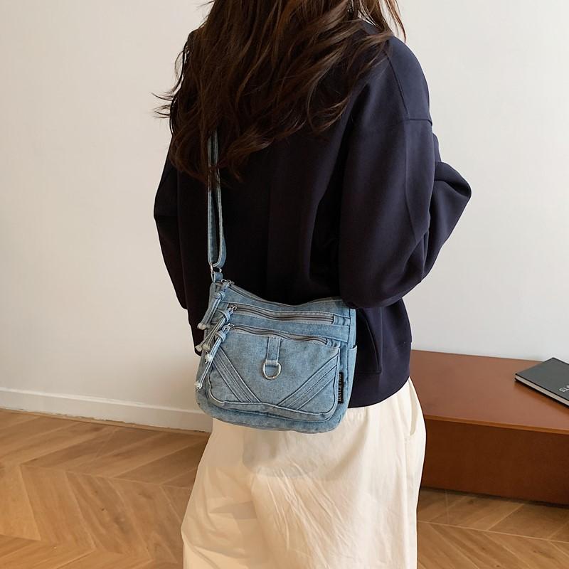 Women's Bag Vintage Denim Bag Travel Crossbody Bag Multi-Layer Shoulder Bag Underarm Bag