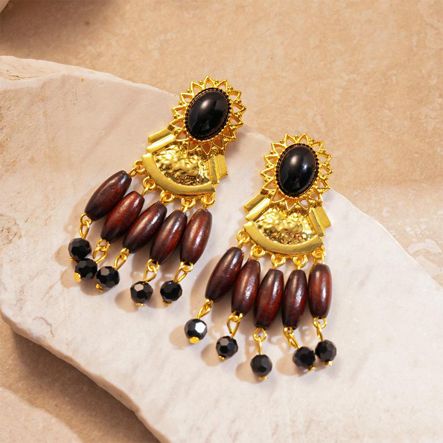 Coffee-Colored Wooden Bead Teardrop Tassel Earrings In Retro Ethnic Style