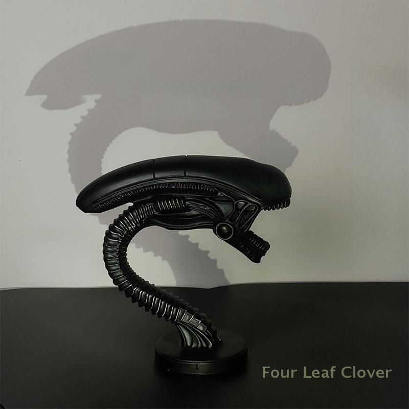 1pc Unique Alien Creature Lamp Stand Bedroom Home Decorative Lamps Resin Decoration Items And Ornaments Two Styles Optional
