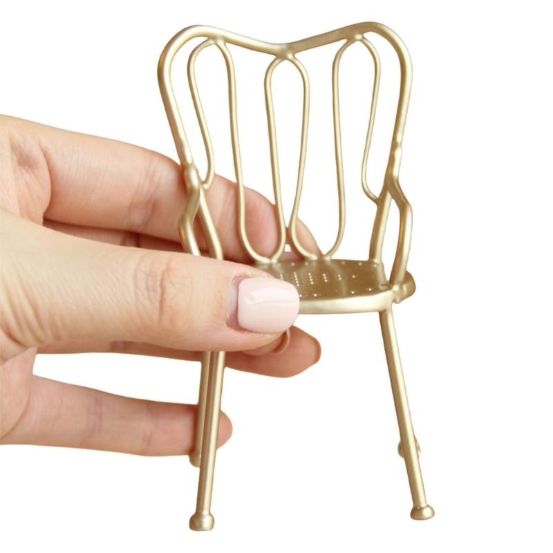 

Прочный металлический набор игрушечной мебели для обеда для детей Интерактивные обучающие аксессуары Легкая сборка золотой