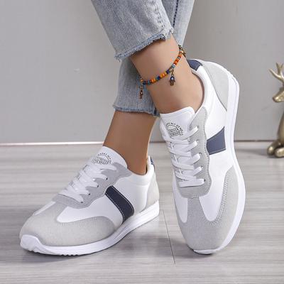 Modne jesienne damskie buty casualowe 2024 Nowe sznurowane płaskie trampki Outdoor dla kobiet Buty na platformie Lekkie codzienne damskie buty do biegania
