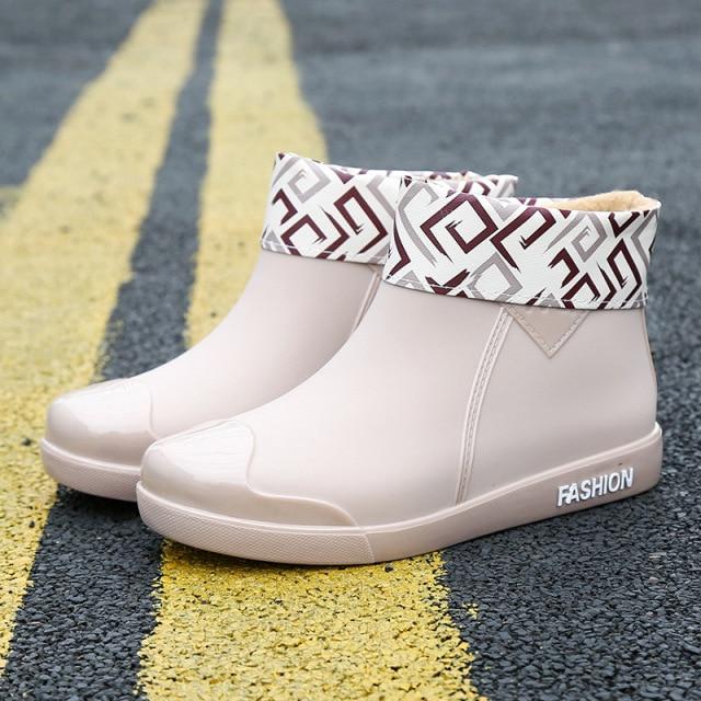 Women's Ankle Rain Boots Waterproof PVC Rubber Slip-on Flat Shoes Anti-slip Lightweight Garden Footwear Autumn