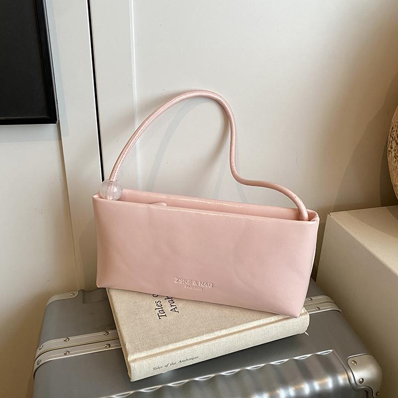 New Women's Red One Shoulder Bag Summer Large Capacity Solid Color Underarm Bags Trend Textured Commuting PU Handbags