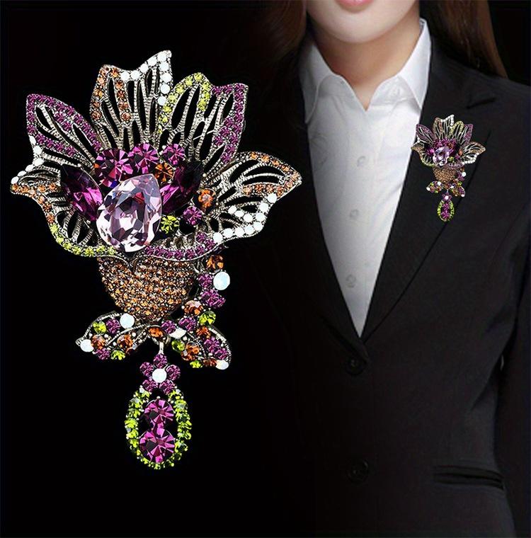 Women Flower Crystal Shining Brooch Pin Rhinestone Pendant Badges Corsages