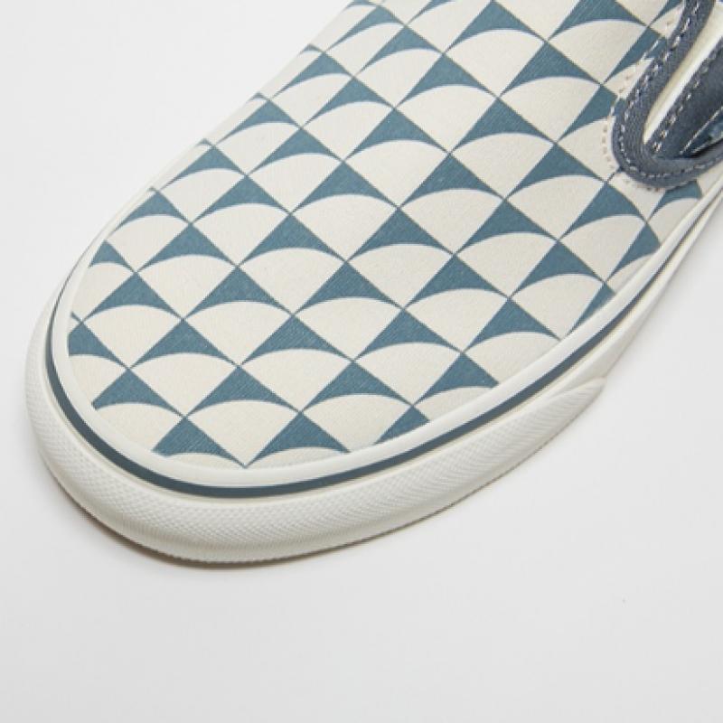 Barnes Slip On   Checkerboard Blue  Marshmallow  Vn000ct57z21