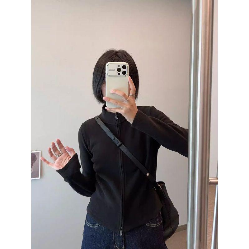 

Супер Фигура Трехмерный Крой Нежный Удобный Кардиган Black L