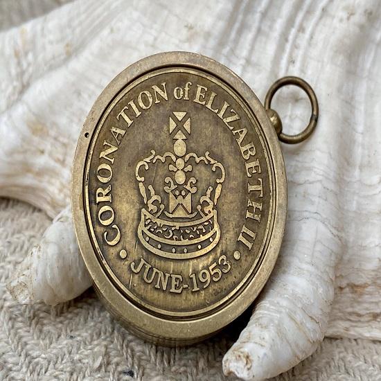Brass Pocket Compass Royal Memorabilia Handmade Compass Sundial Queens Coronation Steampunk |