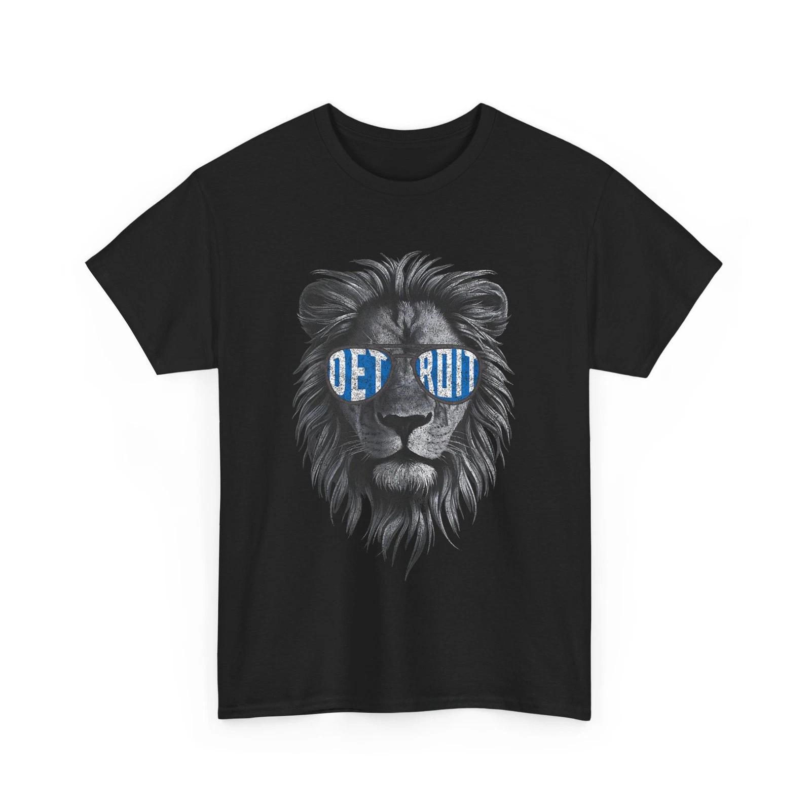 Funny Lion Lovers Wearing Glasses Retro Vintage Style T-Shirt L