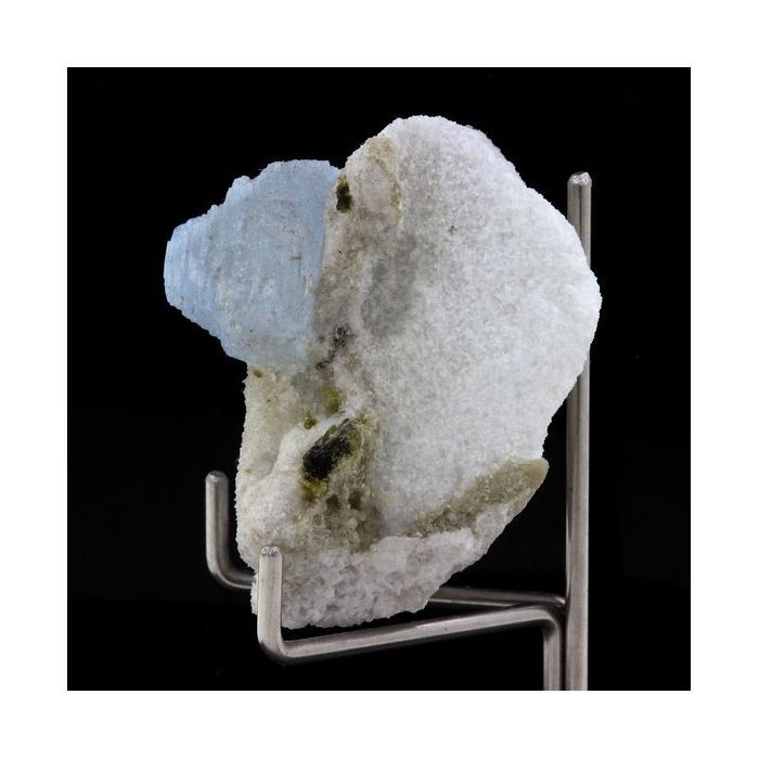 Pierres et Minéraux. Alkali-beryl + Tourmaline. 95.0 ct. Deo Darrah, Badakhshan, Afghanistan.