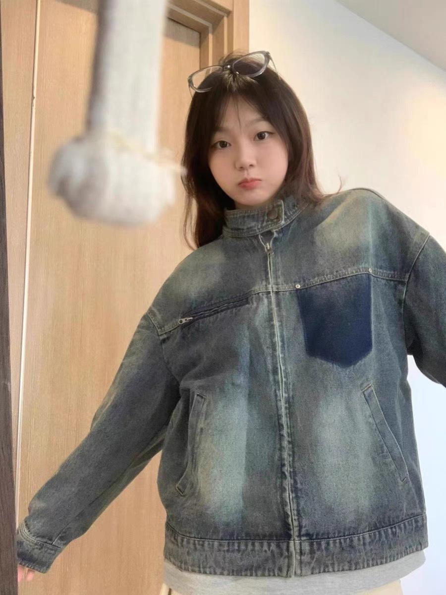 

Женская повседневная свободная джинсовая куртка в корейском стиле 2024 года — уникальная и универсальная L
