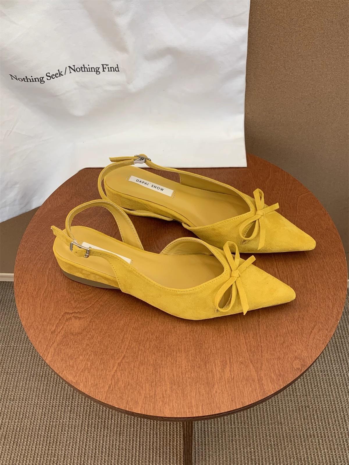 

2025 лето нишевая сумка голова сандалии темперамент элегантный бант острый носок мелкий вырез скошенный каблук высокие каблуки женщины 40 жёлтый