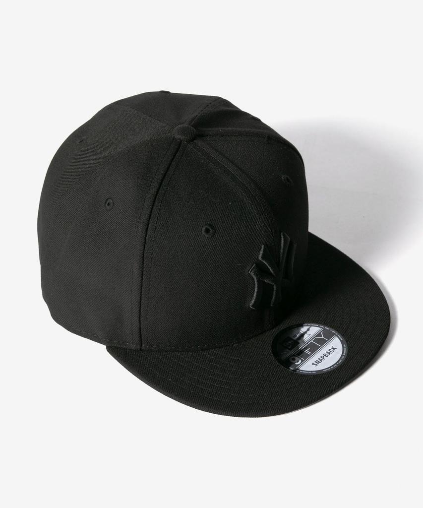 New Era 9FIFTY New York Yankees Black Free Size Cap, & Black, [Used]