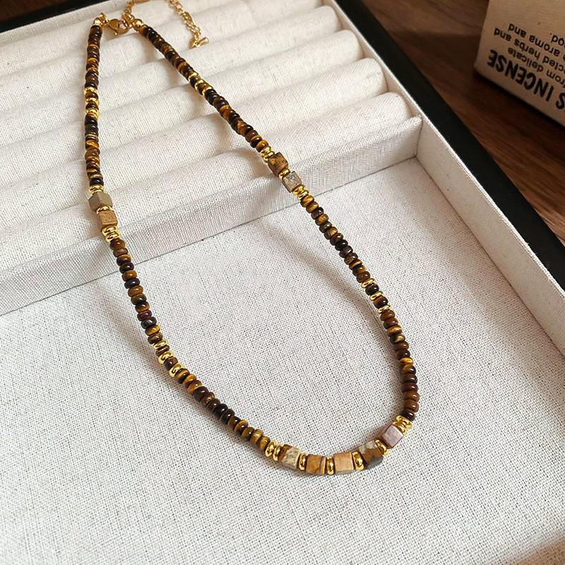 Summer dopamine stained glass crystal beaded necklace collarbone chain design sense niche item decoration