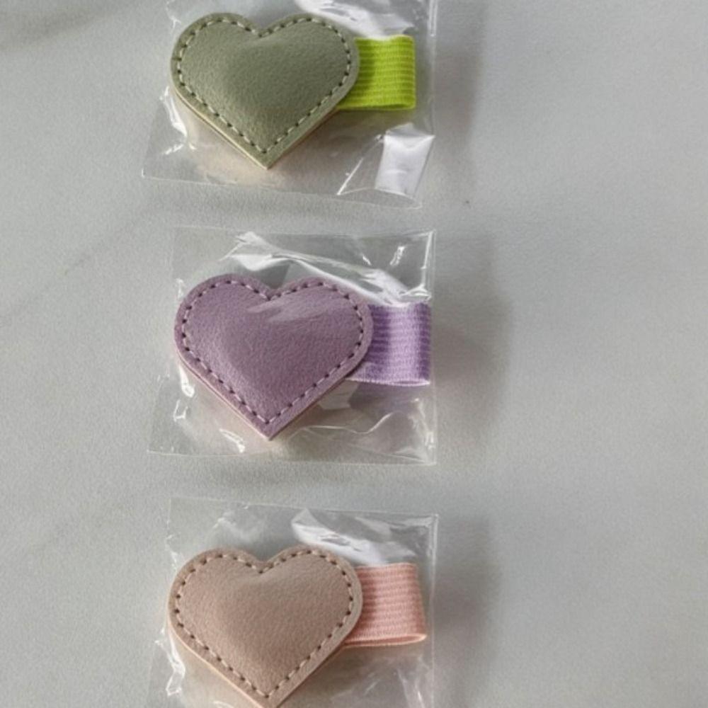 Cute Design Heart-Shaped Book Marks with Pen Holder Reading Gifts Magnetic Leather Bookmarks  Girls