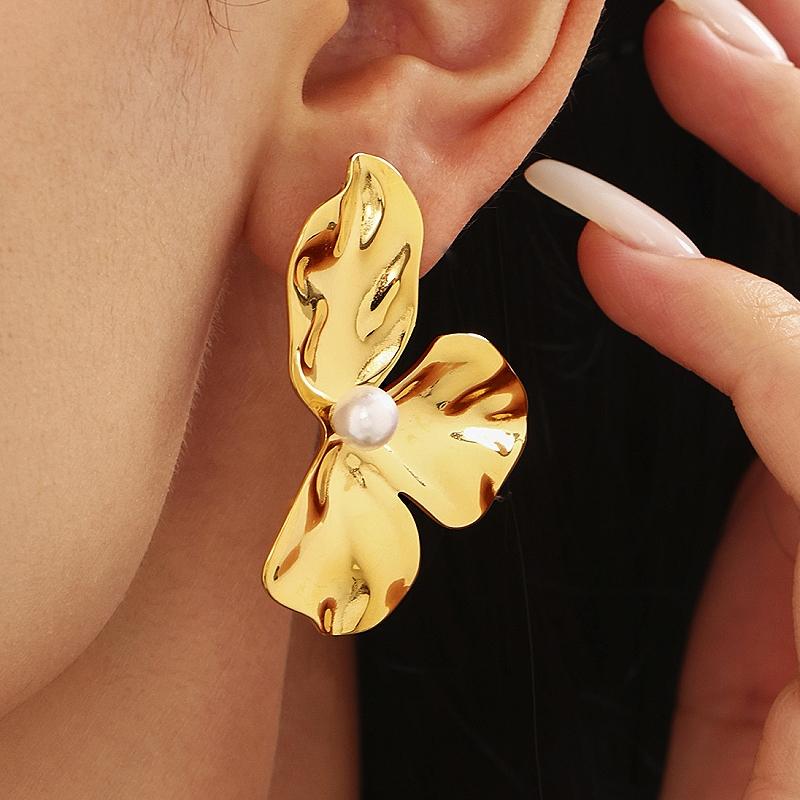 Beach Quality Non-Fading Stainless Steel Earrings Elegant Pleated Design Gold Silver Flower Stud Earrings Gifts for Women
