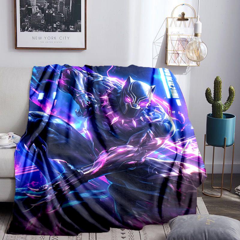 Panther In Action Throws Blanket Flannel Blankets Plush for Couch Bed Gifts for Men Women Travel picnic blanket Christmas fan gifts