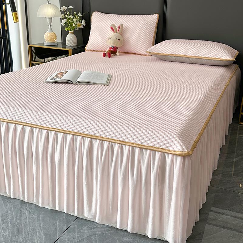 Ice Bean Mat Cool Bedspread Set - Fitted Sheet Style for Dorms, Air-conditioned Rooms, Ice Silk Feel.