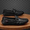Mocassini Casual Estivi in Pelle da Uomo 2024: Scarpe Slip-On Morbide, Traspiranti, alla Moda
