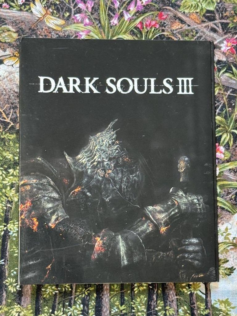 [USED] Elden Ring Artbook Adventure Guide DS3 CD