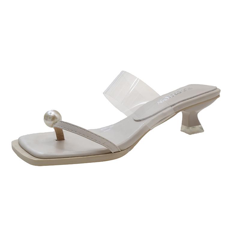 

Low-heeled temperament, small feet, cool slippers, fairy shoes, new spring and summer flat-bottomed pearl sandals 39