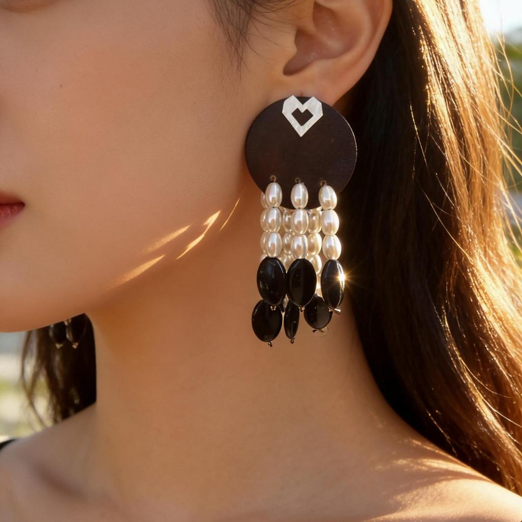 Vintage Black Series Stud Earrings 925 Silver Needle Minimalist High-End Personality Accessories for Women